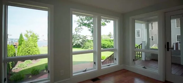 Double-hung Window Repair in Oshawa, ON