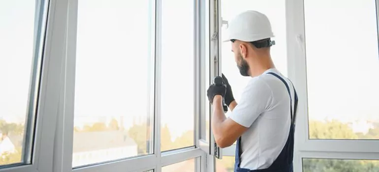 Lever Windows Installation Cost in Oshawa, ON